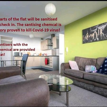 Large 3 Bedrooms In Liverpool City Centre, Free Parking Екстериор снимка